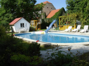 Penzion u lípy, Jestřebí